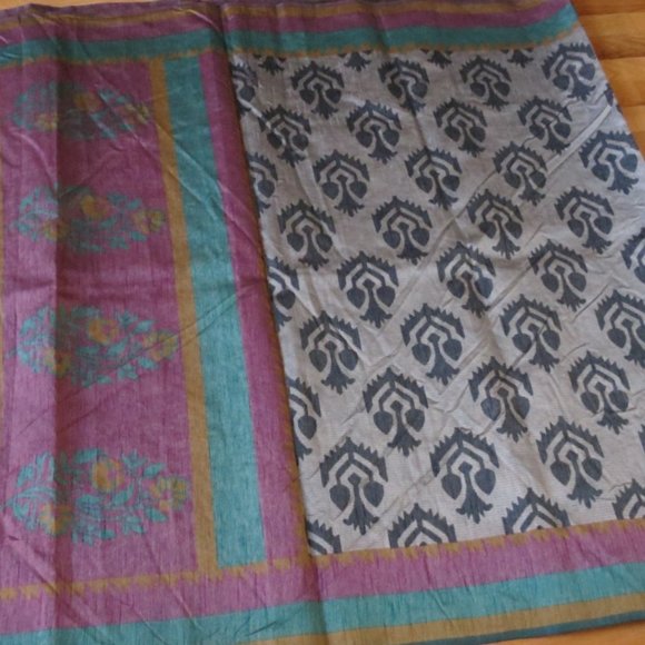 Printed Bhagal puri silk saree - Picture 2 of 7